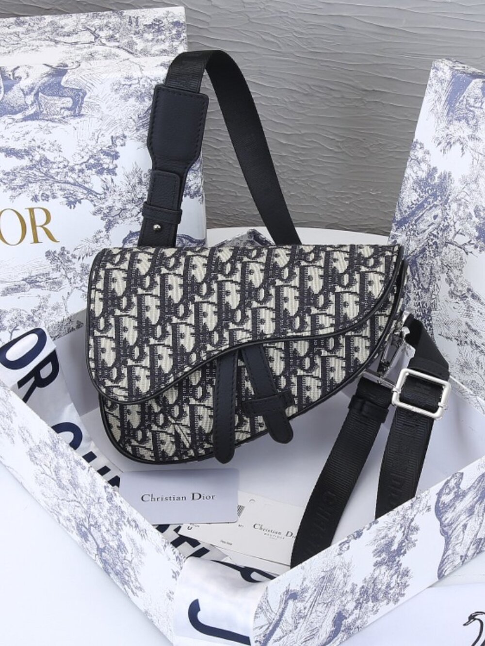 ❣️Dior Saddle Bag